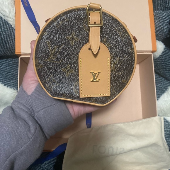 Louis Vuitton Mini Boite Chapeau - Picture 13 of 16